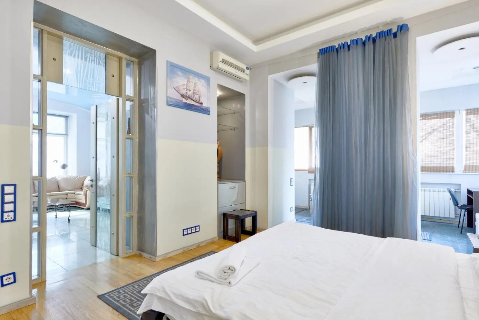 Apartment Kievaccommodation On 16 Malazhytomyrska Street