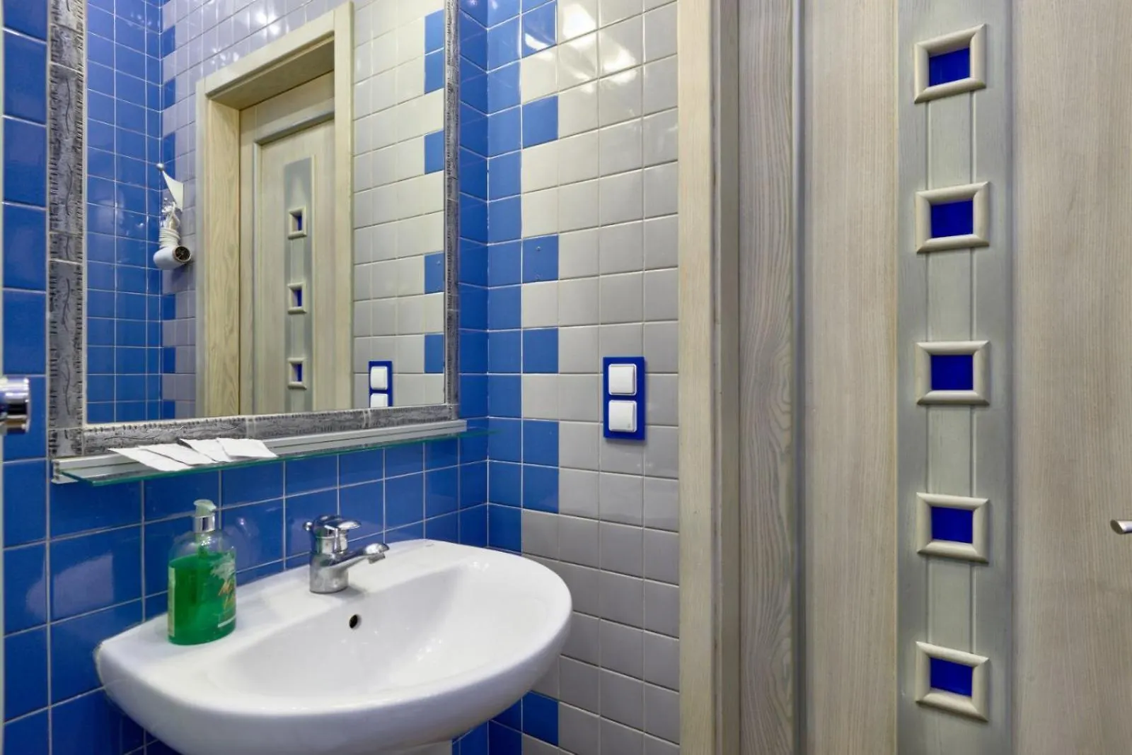 Apartment Kievaccommodation On 16 Malazhytomyrska Street
